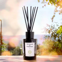 Meets Tenuta Luce Home Collection | <Acqua di Parma Hot